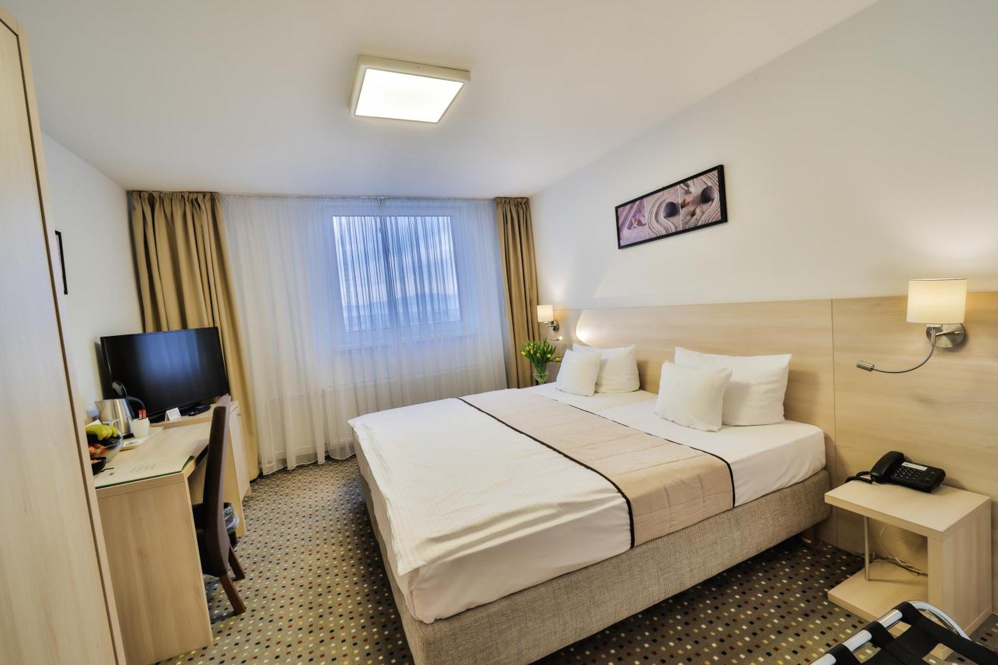 Hotel Metropol Spišská Nová Ves Exterior foto